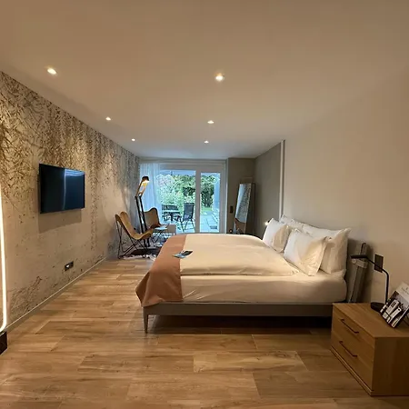 Aparthotel La - & Rooms, By Remorino