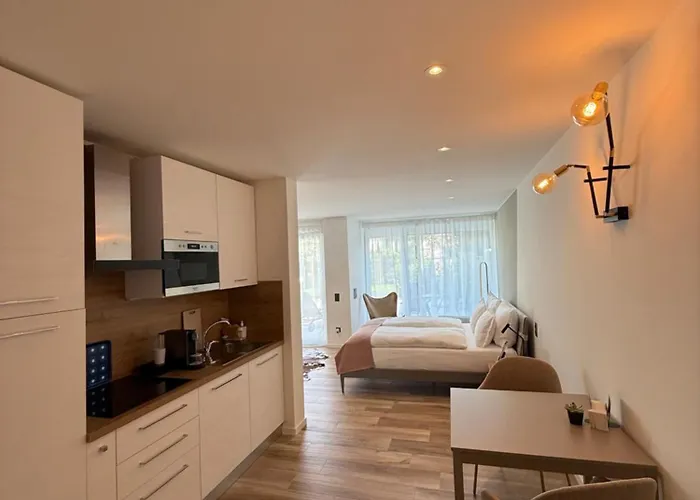 Hotel La Villa - Studios & Rooms 호텔 4*